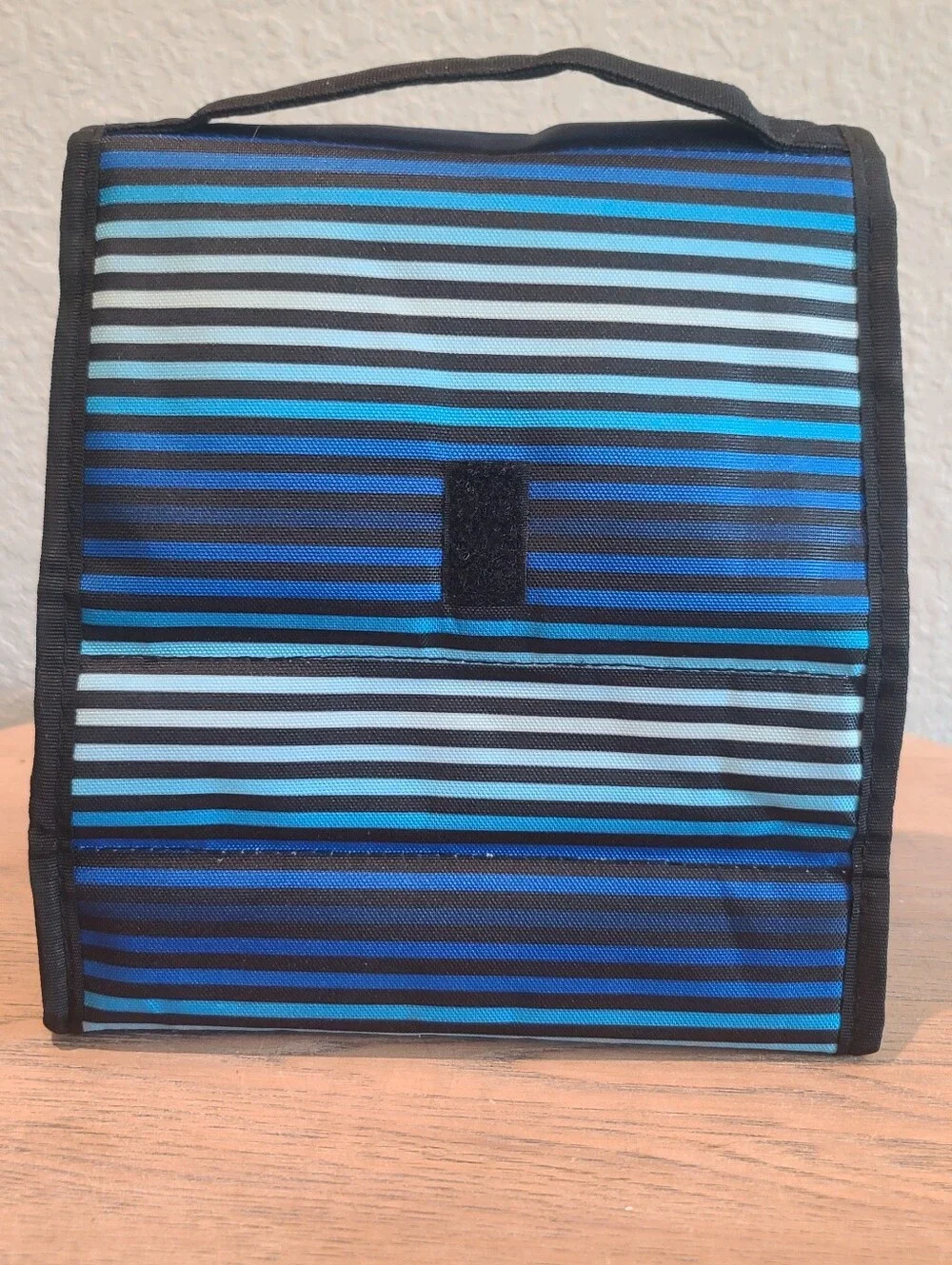 PackIt Freezable Blue Striped Lunch Bag Foldable Polycanvas Reusable Lunch Sack